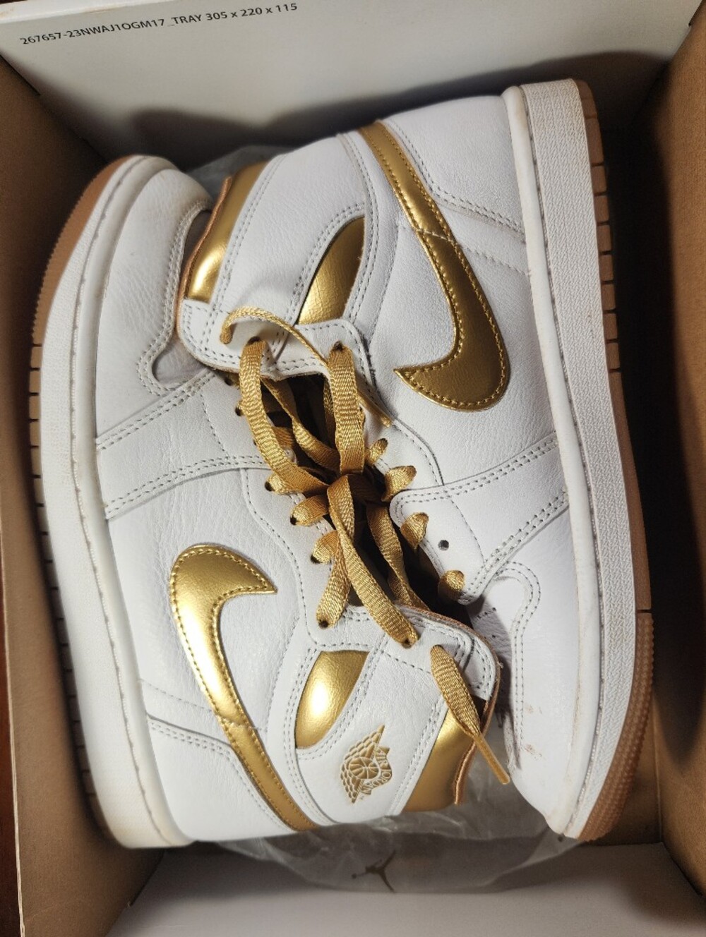 Women's Nike Air Jordan 1 Mid in White and Gold - Picture 2 of 6